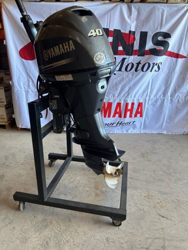 Yamaha F40LEH: 20" Shaft, Tiller Handle, Electric