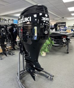 New Suzuki DF300APX 4-Stroke Outboard Engine