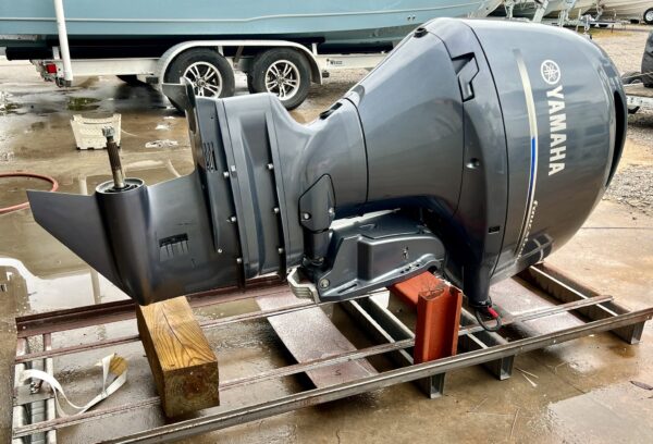 150 HP Yamaha 4-Stroke Outboard Motors - Image 2