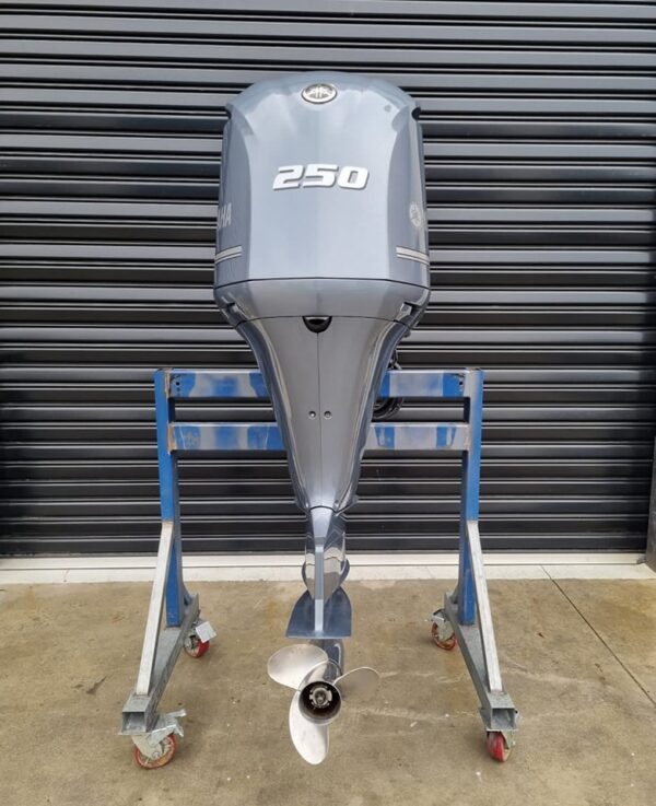 Used Yamaha 250 HP Outboard Motors - Image 2