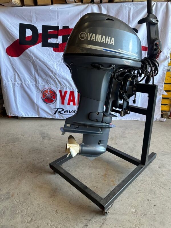 Yamaha F40LEH Outboard motor - Image 3