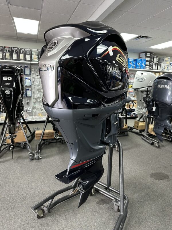 Yamaha 250HP 4-Stroke 20″ Shaft - Image 5