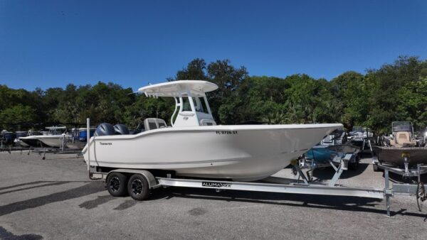 2020 Tidewater 252 Offshore Center Console - Image 3