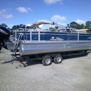 Sun Tracker Fishin' Barge 22