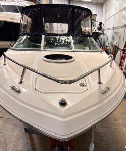 2009 Regal 2250 Sport Cuddy