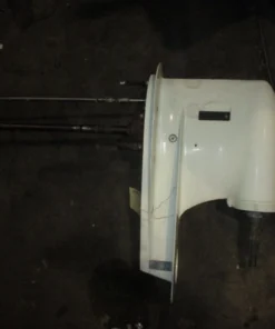 Johnson Suzuki 140hp 4 stroke outboard 25 inch lower unit