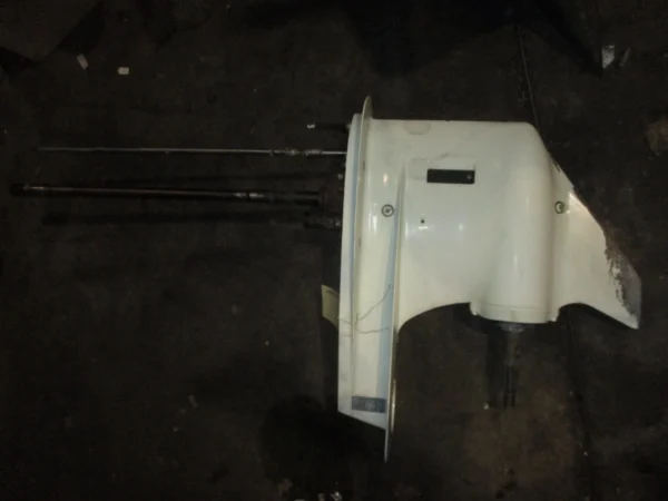 Johnson Suzuki 140hp 4 stroke outboard 25 inch lower unit