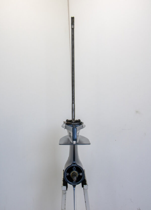 Lower unit Yamaha 150-200 HP 90 degree - Image 3