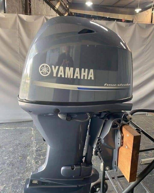 2018 Yamaha 60 HP 4-stroke outboard motor - Image 4