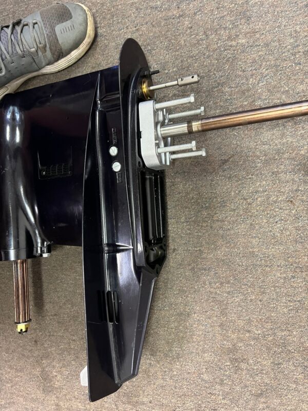 NEW Tohatsu Nissan 115hp 2 stroke outboard 20 lower unit