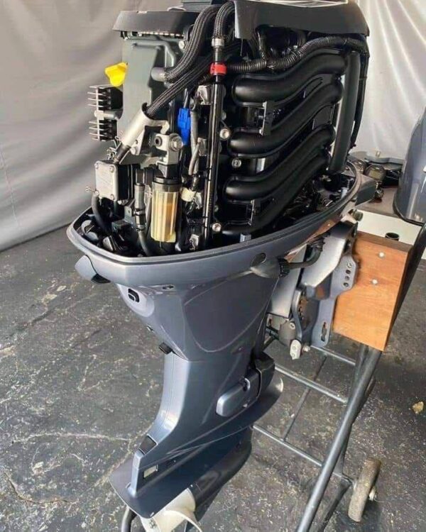 2018 Yamaha 60 HP 4-stroke outboard motor - Image 6