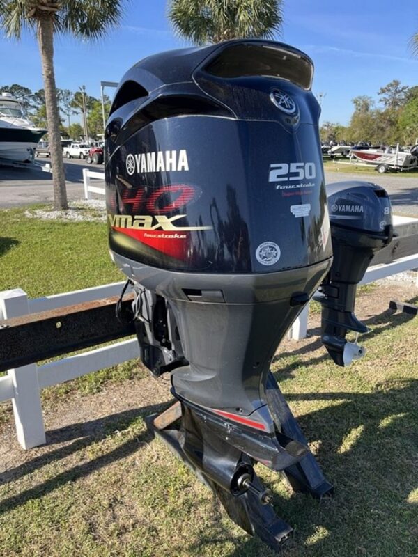 2021 Yamaha Marine VMAX Outboard Engine - Image 6
