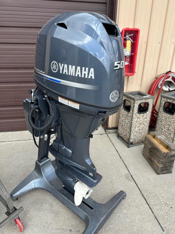 2017 Yamaha 50HP Long Remote 